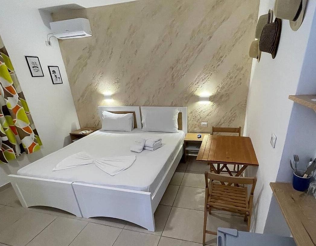 Bed & Breakfast Plaza *