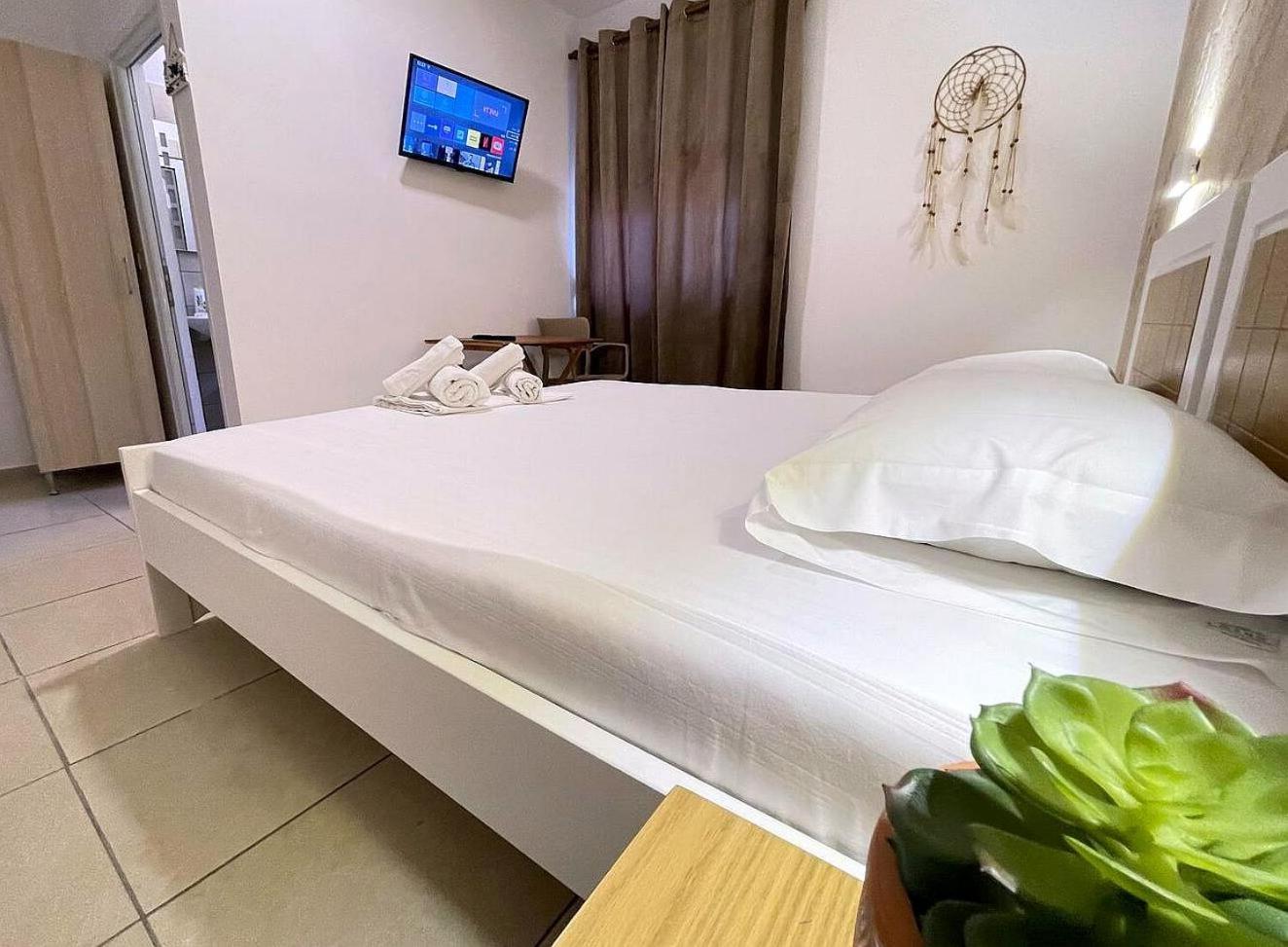 Plaza Bed & Breakfast